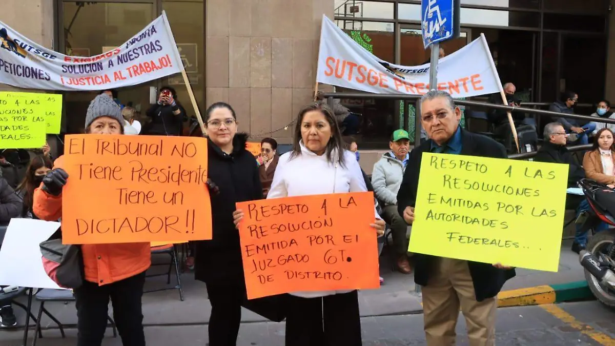 SUTSGE toma instalaciones del TECA