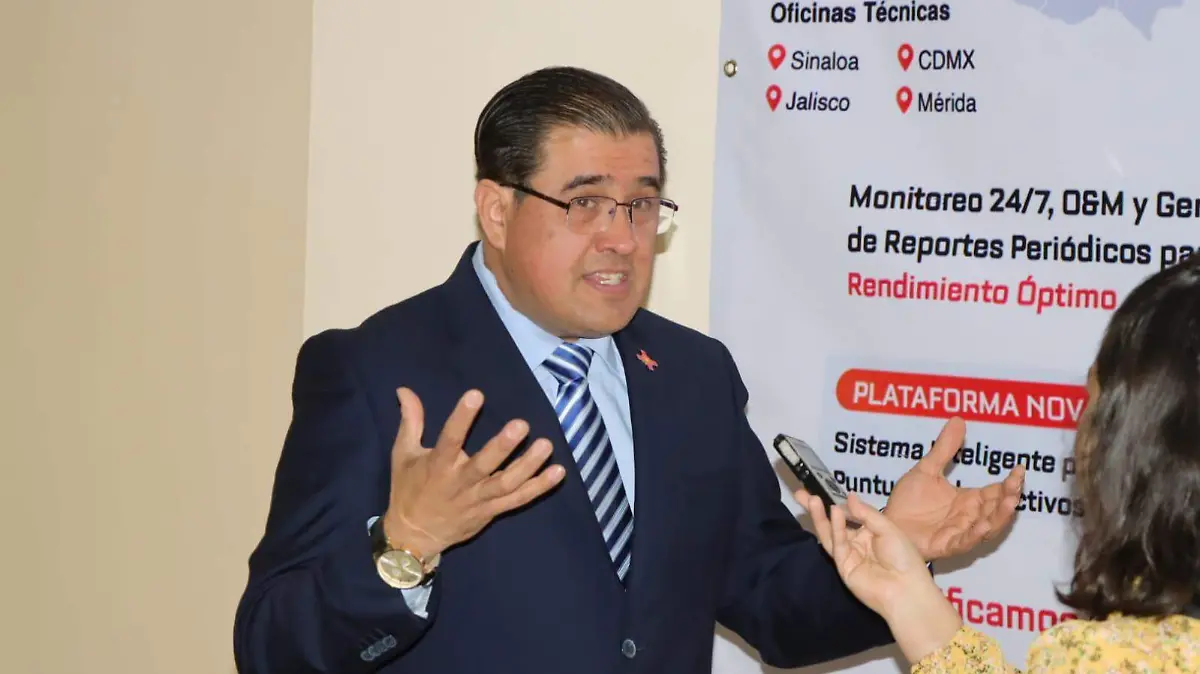 Guillermo Martínez, representante de Luxun