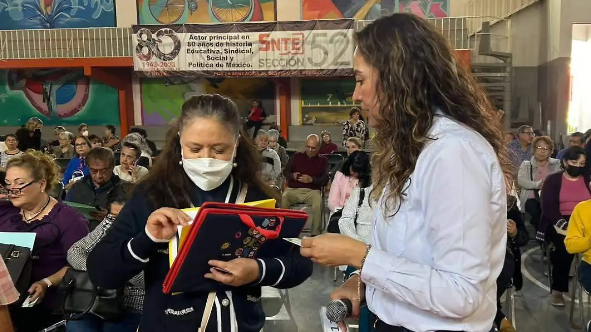 215 jubilados de la Sección 52 SNTE incumplieron con pase de revista de supervivencia