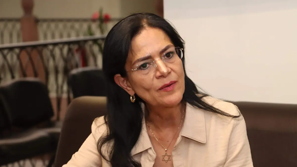 Adriana Urbina Aguilar