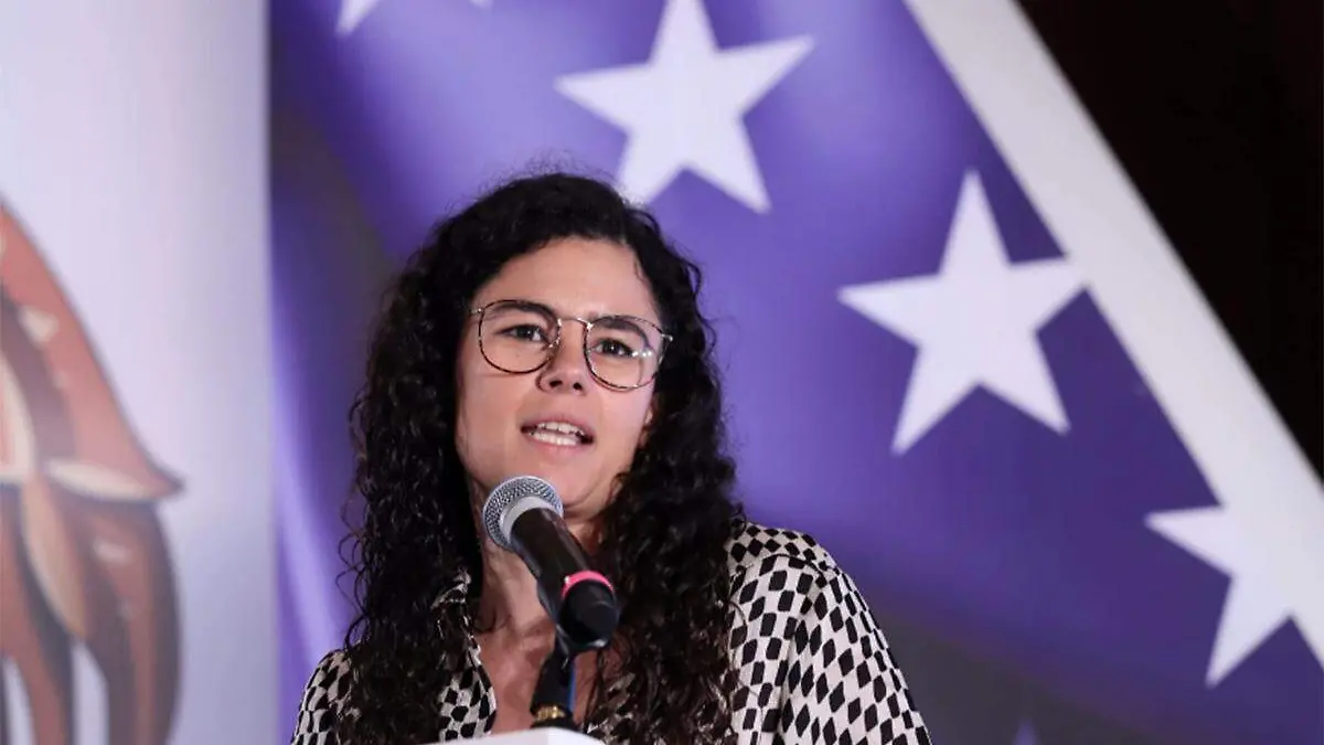 Luisa María Alcalde