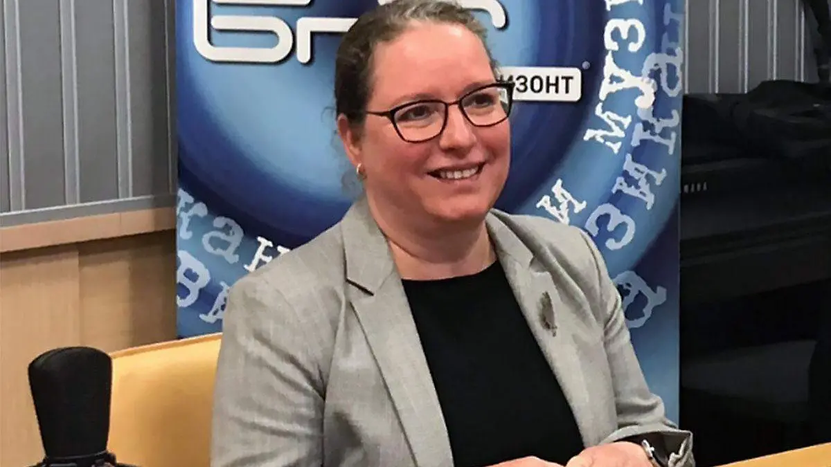  Irit Lillian