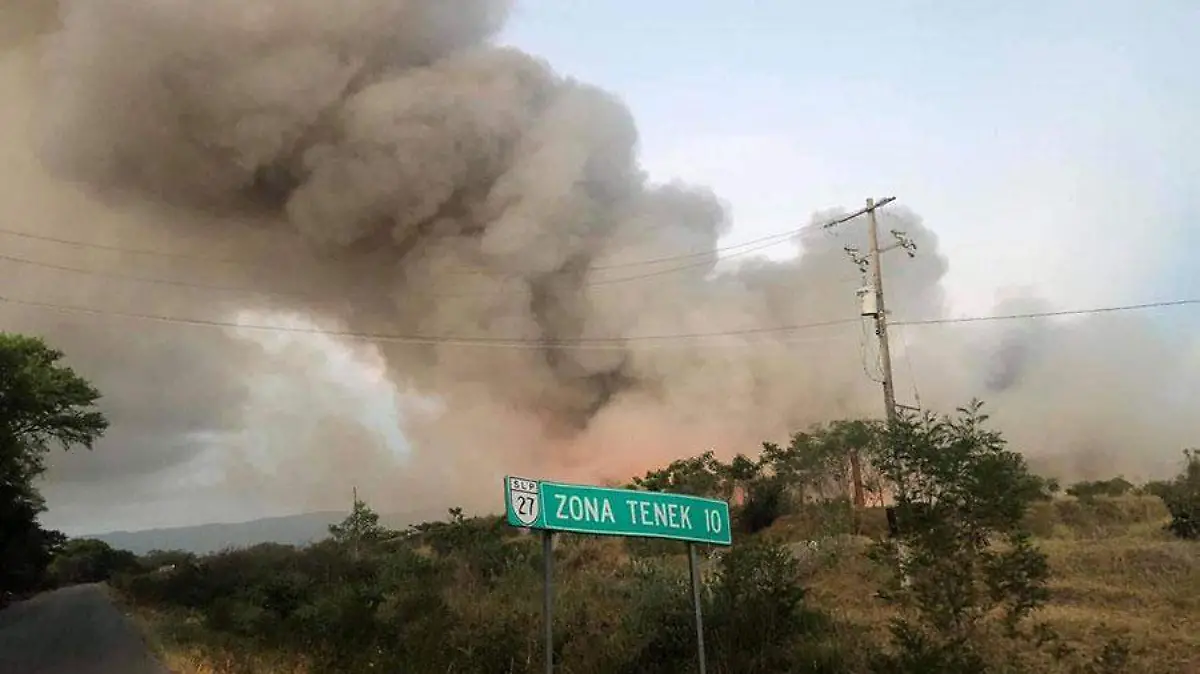 Incendio-basurero-Municipal-Cd-Valles