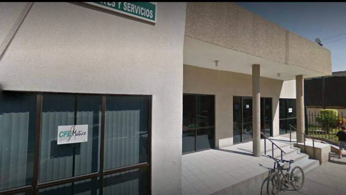 Roban oficinas de la CFE
