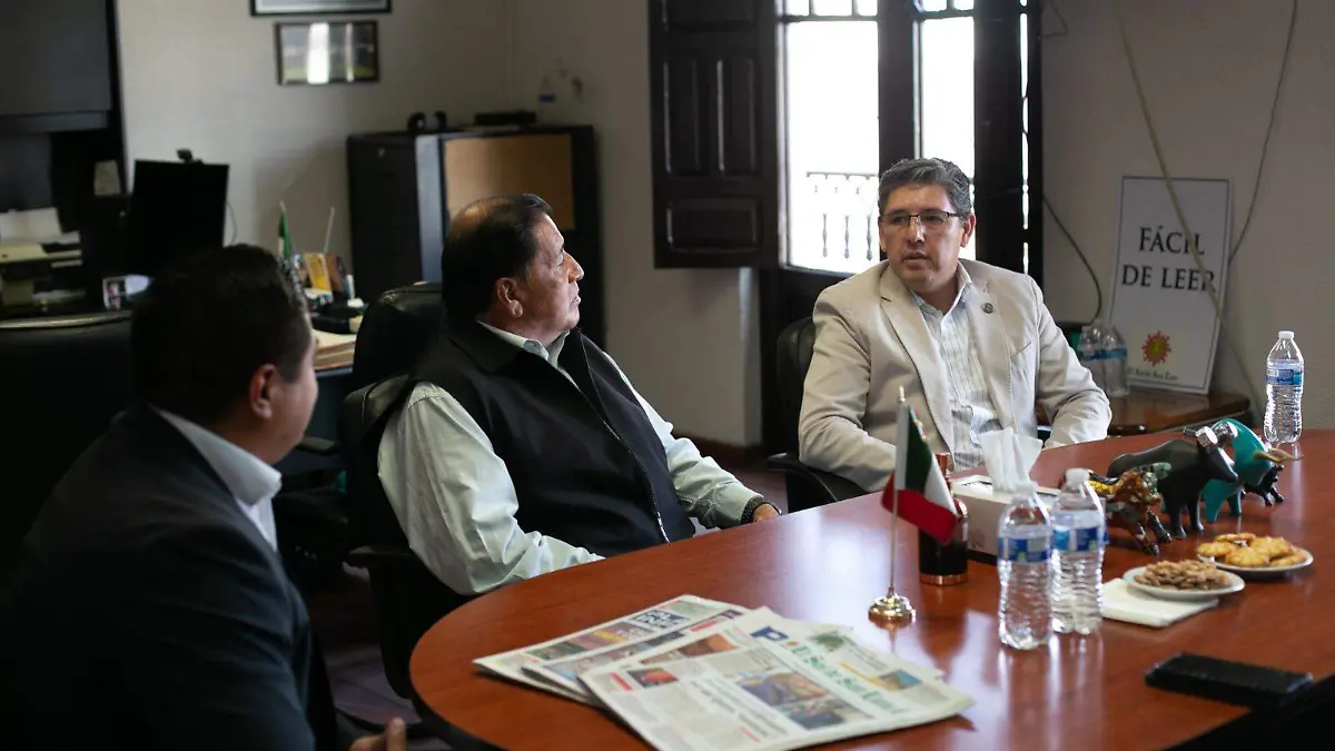 Daniel Escobedo, Aderiac