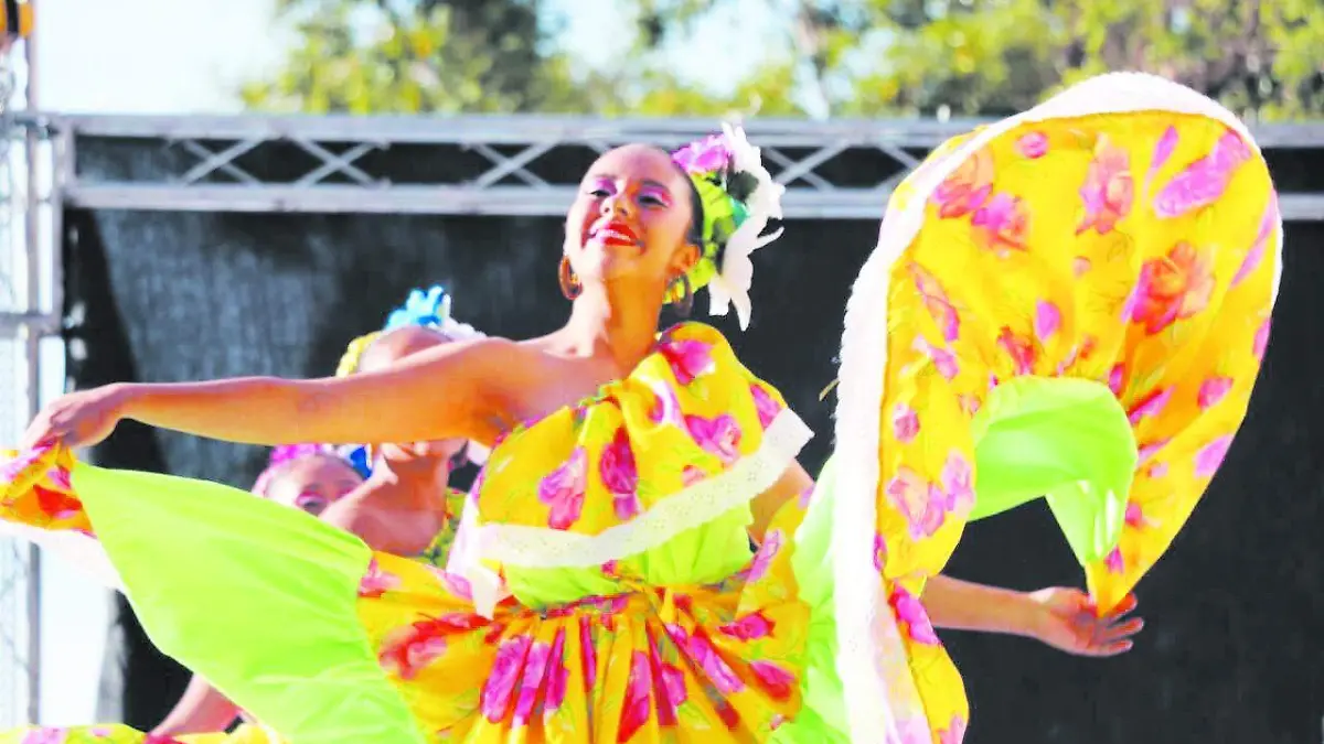 BAILE