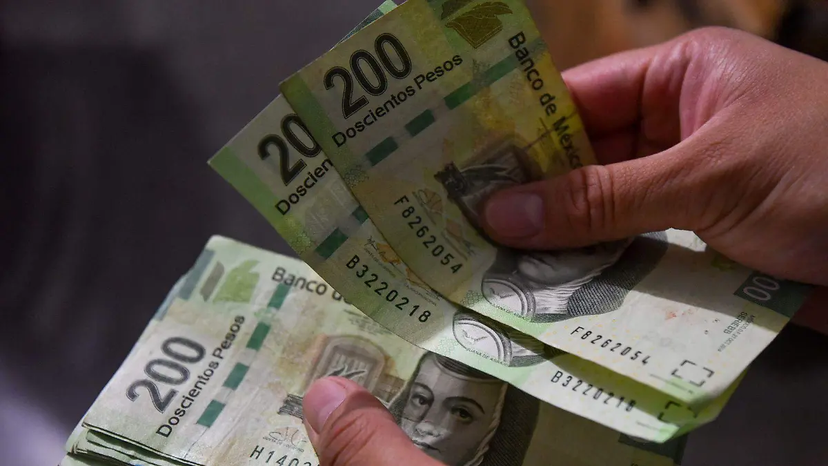 785903_Monedas y billetes_web