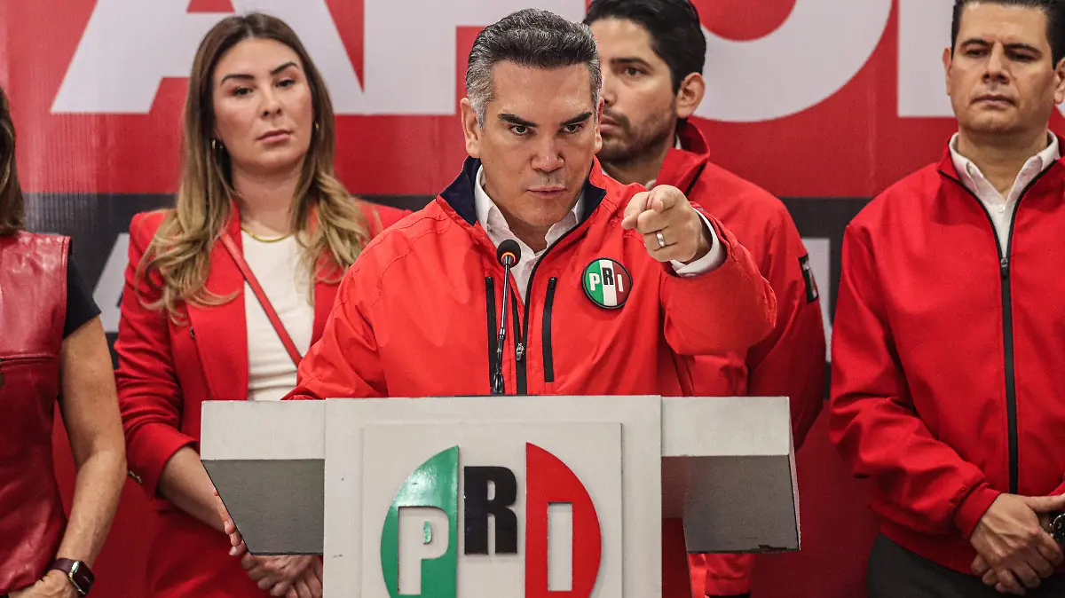 4570542-Alejandro Moreno-Mario Di Constanzo-PRI-Afores-Pensiones-21
