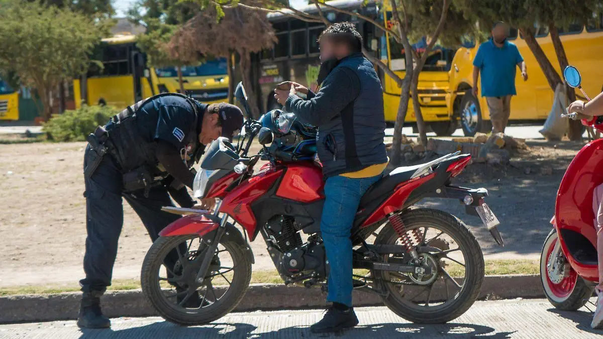 motos
