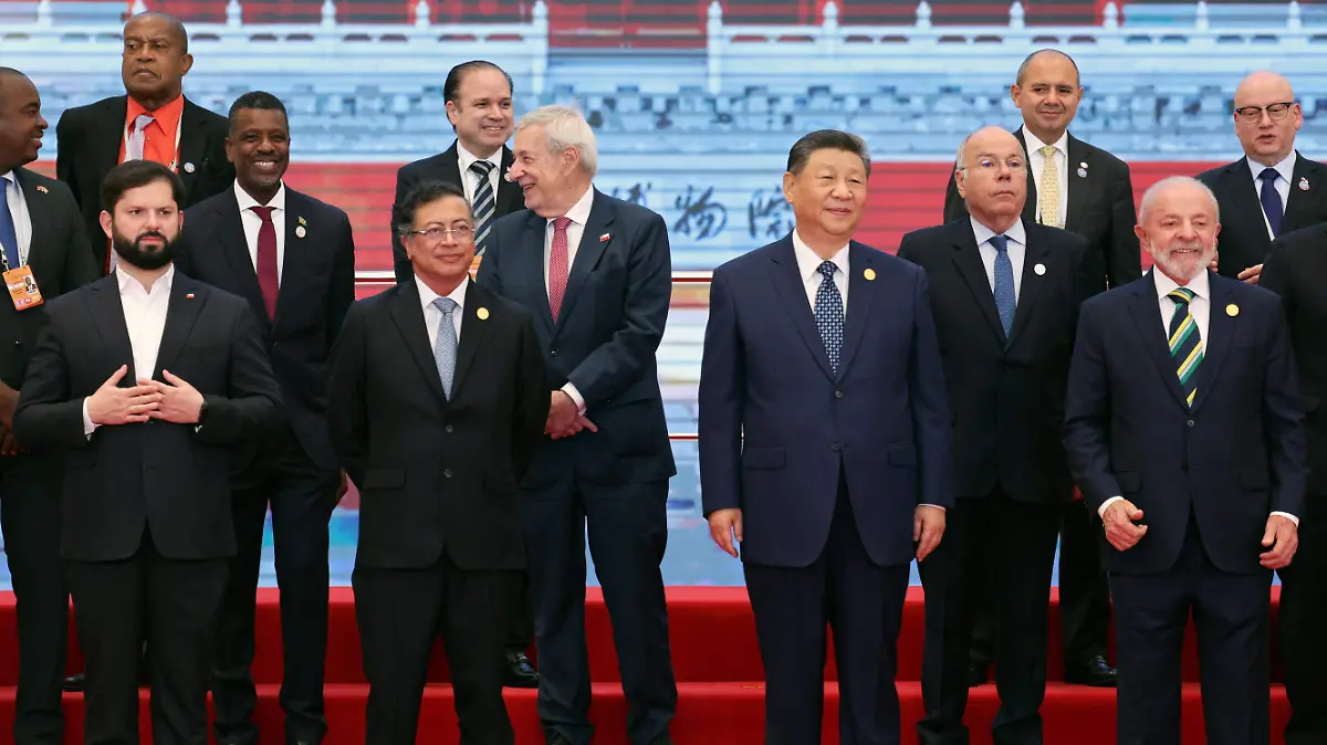 2025-05-13T035139Z_496435358_RC2QGEA8HNKR_RTRMADP_3_CHINA-CELAC