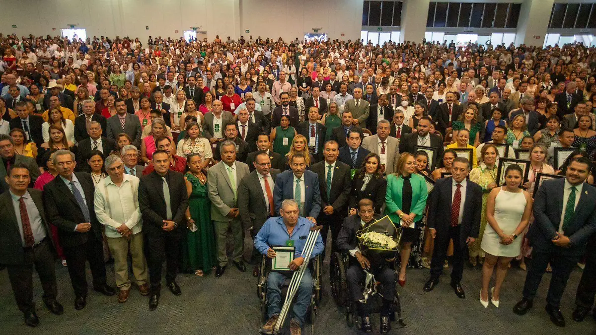 maestras y maestros potosinos  (1)