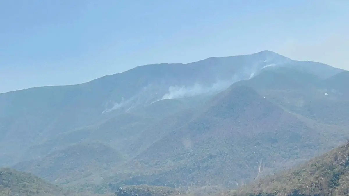 Incendio en Pinihuan
