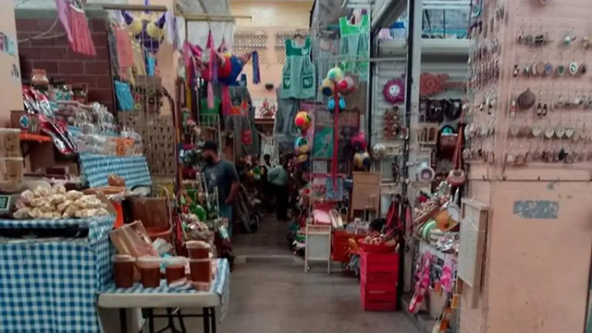 El-Mercado-Arista-luce-vacío-entre-semana