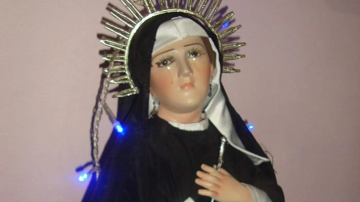 e0b03bf9-cfbb-41cd-837e-99b0e013ed2e