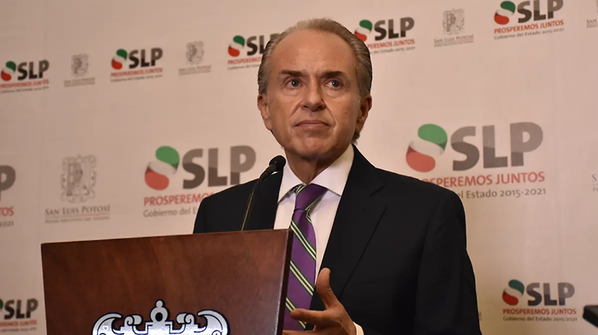 el-Gobernador-del-Estado,-Juan-Manuel-Carreras-López-NR
