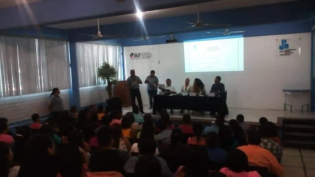 Universidad Pedagógica Nacional