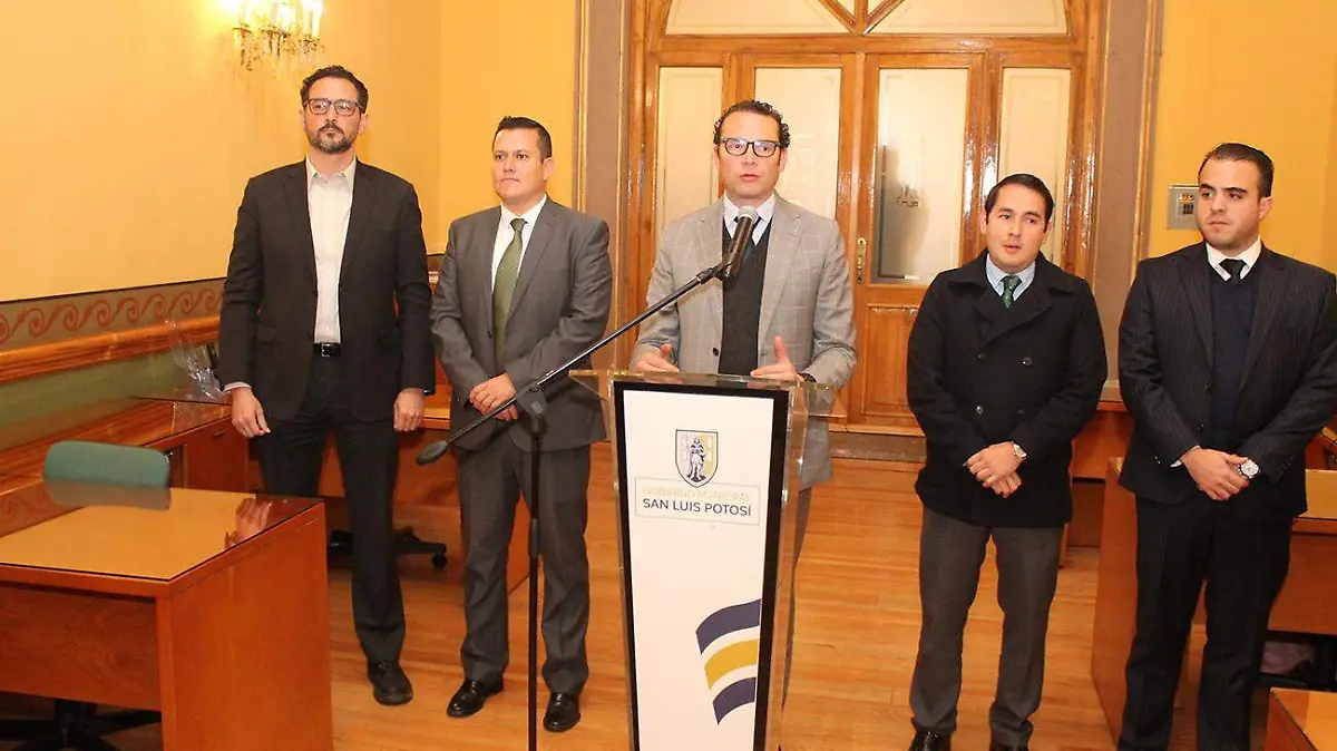 RUEDA D PRENSA 2