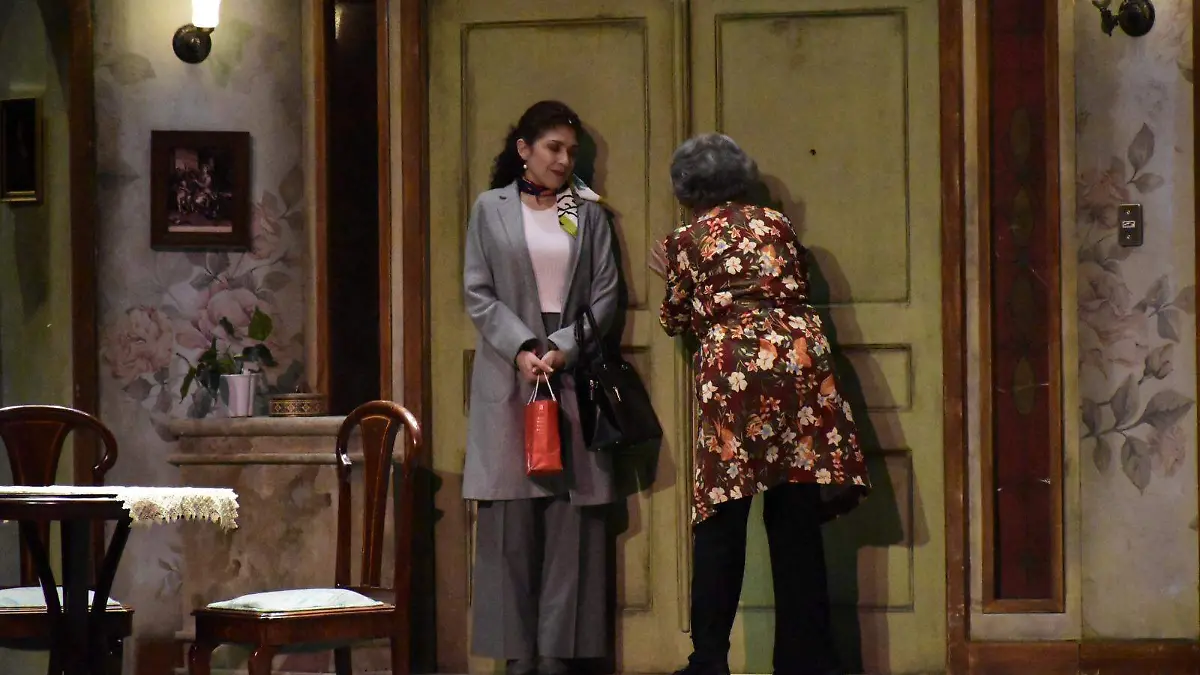 ae7adec0-cc27-4c35-9491-3392eea3a79f