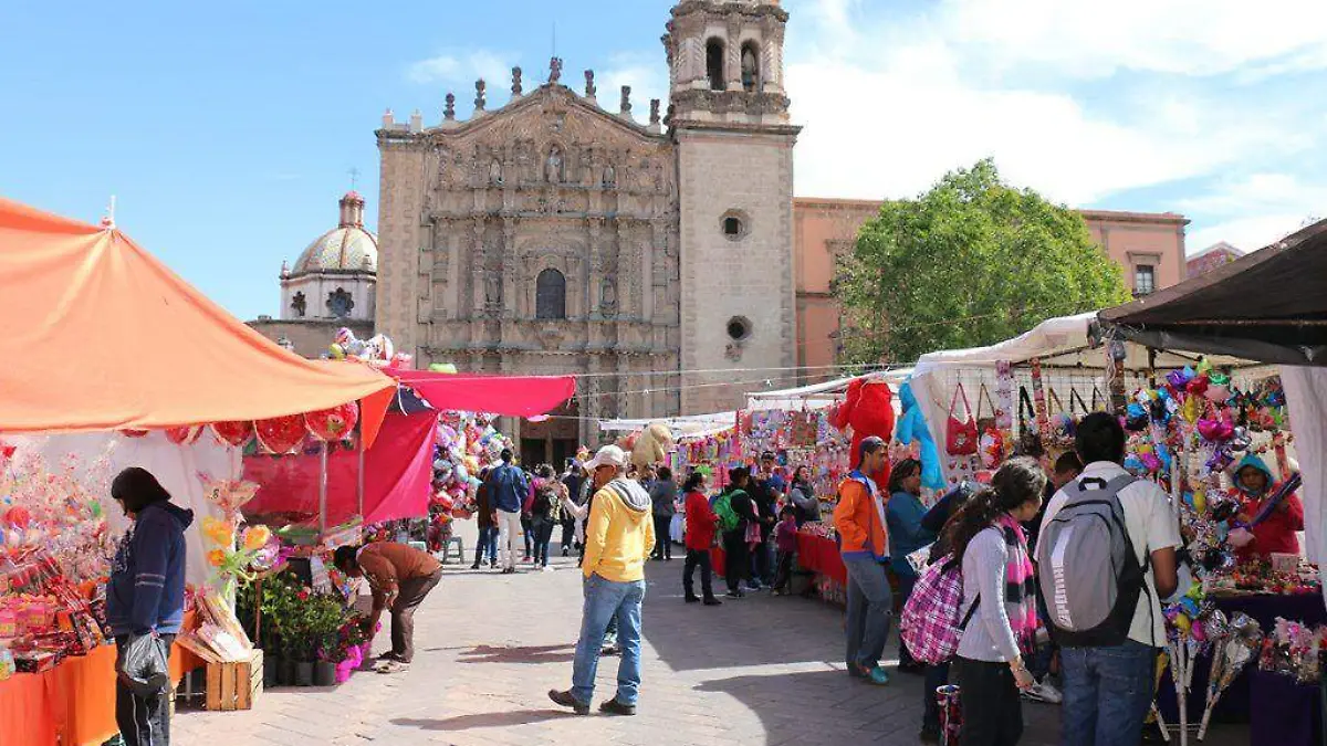 MAYOR-CONTROL-D-AMBULANTAJE-PARA-FEST-DE-10-DE-MAYO-2-1024x683