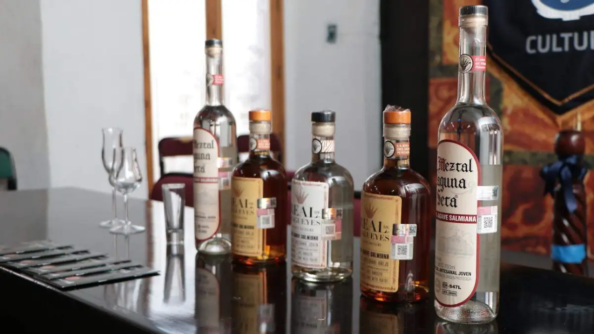Mezcaleras (2)