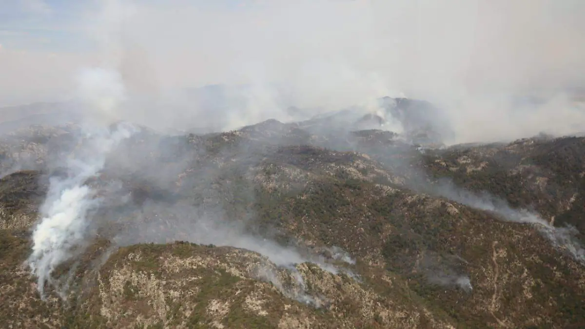 incendio sierra san miguelito