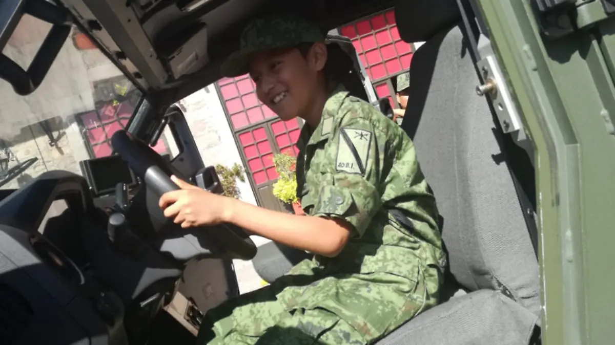 Toñito-niño-soldado-(1)