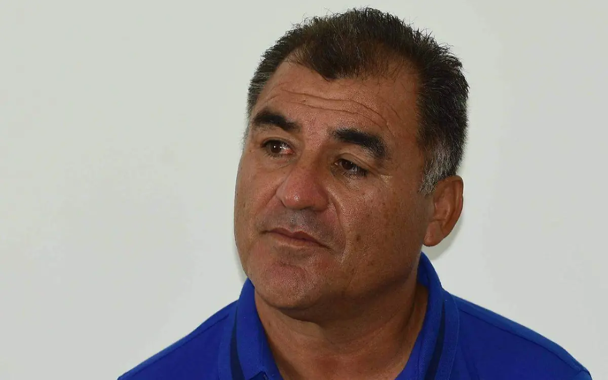 Director técnico ADSL Femenil Martín Casas