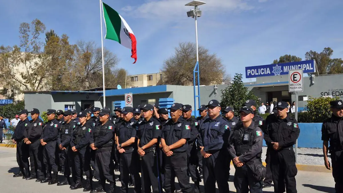 seguridad policía soledad