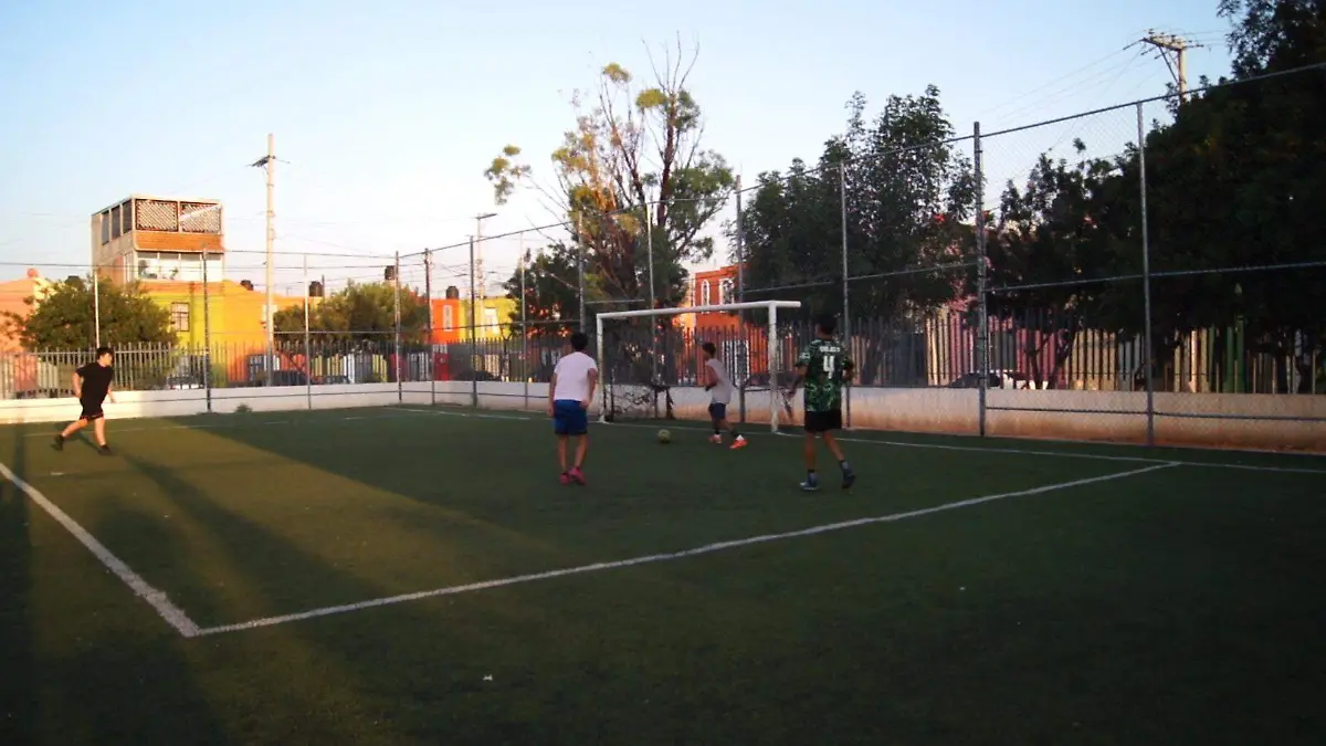 32f4a2b1-edeb-4f71-888b-0e3e6396d1a8