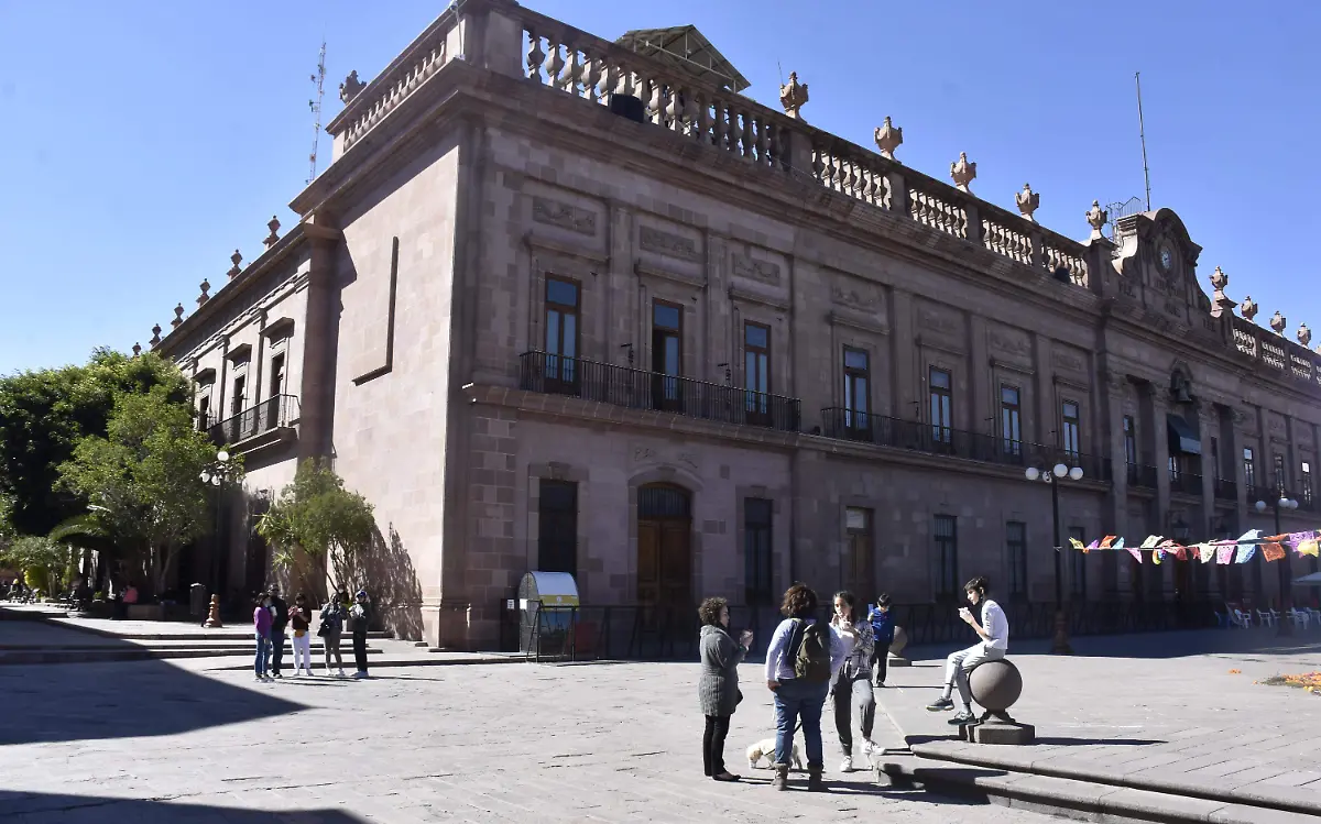 000plaza de armas_NARC