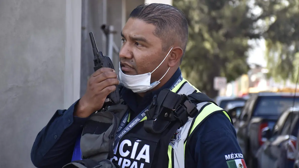 Policiascubrebocas_Narc04