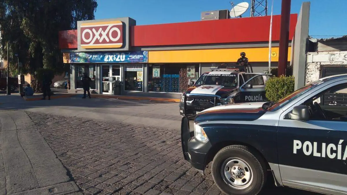 tienda de conveniencia policia