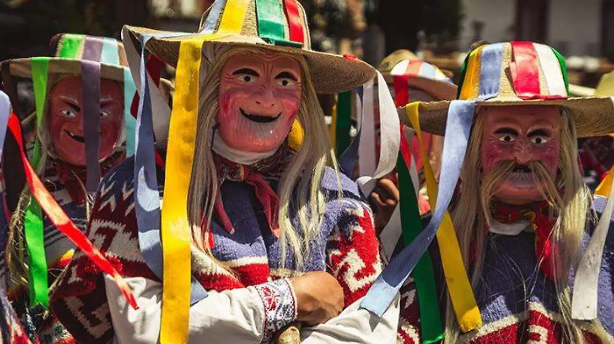 Danza de Los Viejitos