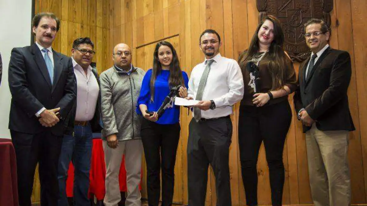 Kenia Fabiola Olvera Alvarado y Gabriela Alejandra Mejía Velazco
