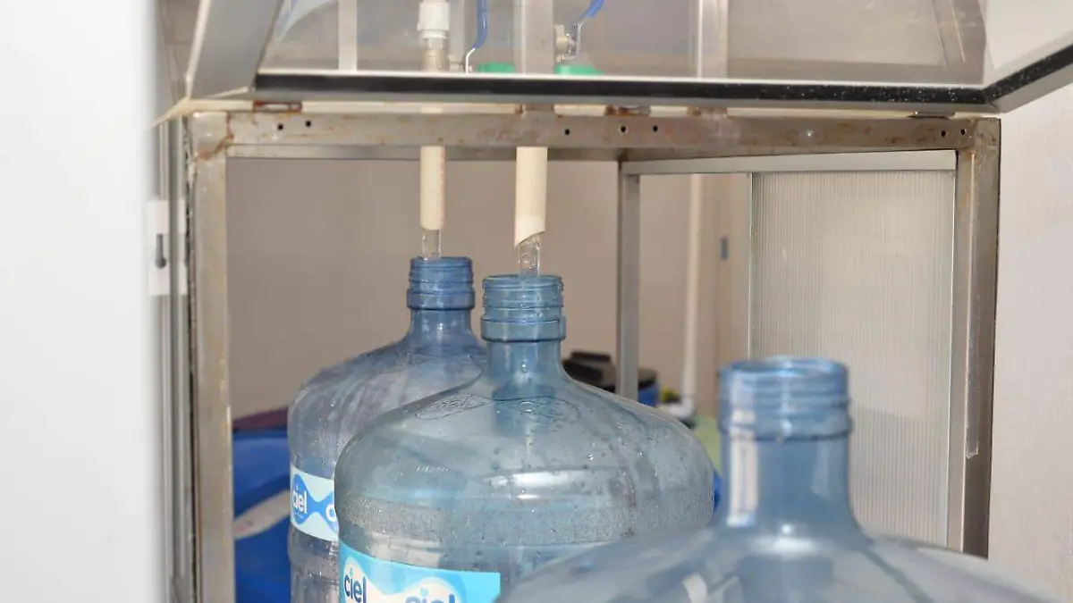 aa57f5f1-0fbc-41b8-8e12-0e1bd07cd0e4