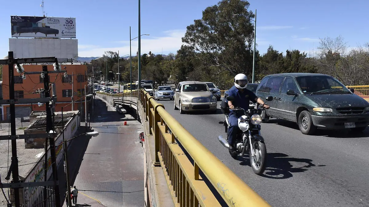 PuenteAvUniversidad_ACO-09