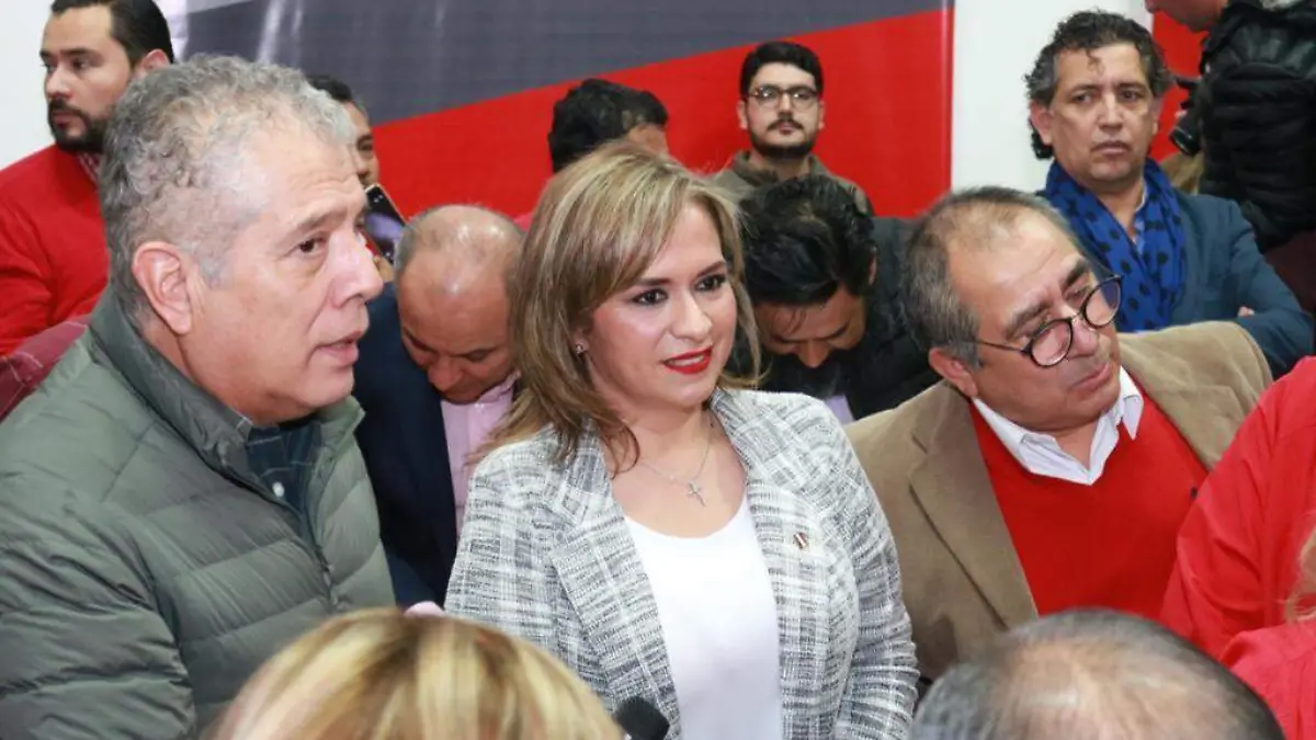 Elías Pesina y Yolanda Cepeda