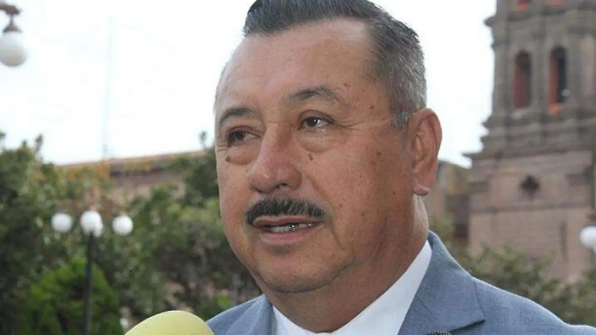 diputado mario larraga 1