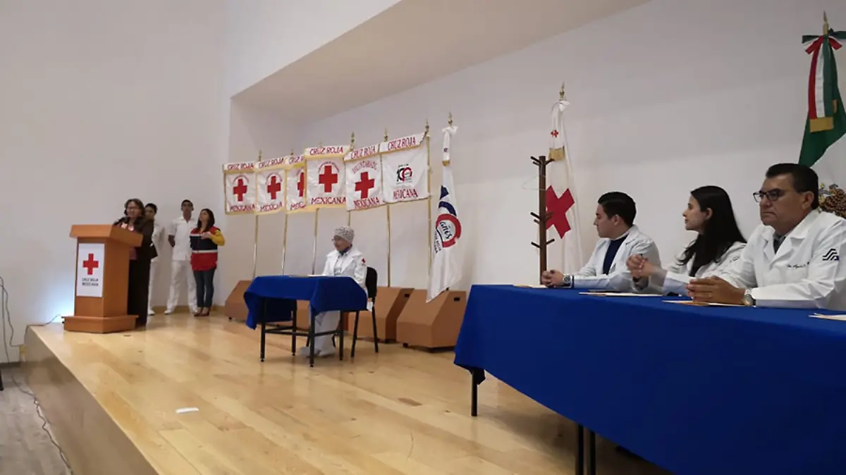 Flor-Guadalupe-Medico-por-un-día-NR