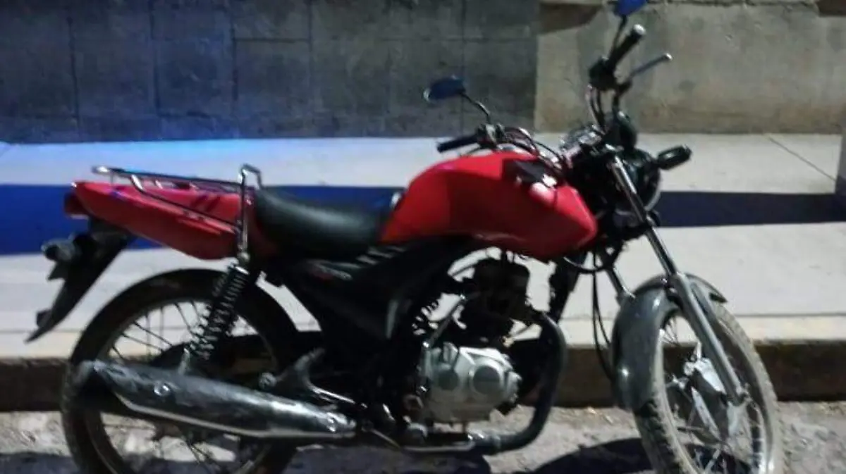 33b3bbb5-8eec-4f04-a3a0-c5c513ffd85f