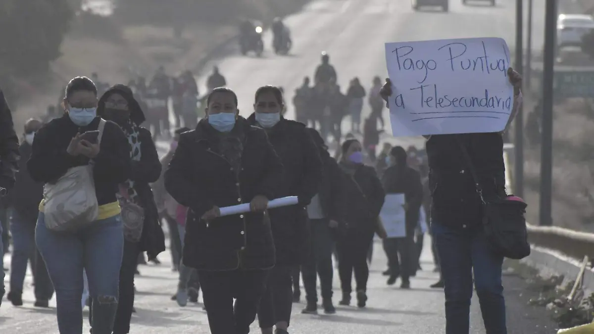 maestros telesecundaria (9)