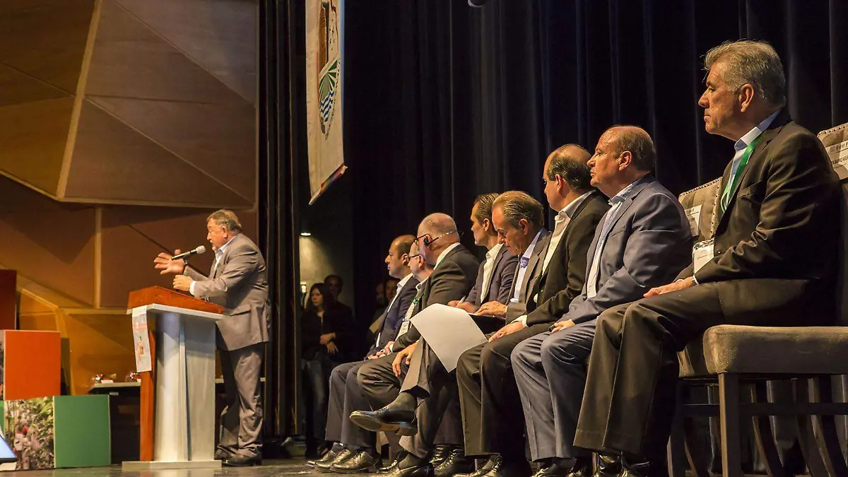 05-29-2018 (P) INAUGURACION SEXTO FORO INTERNACIONAL DE ALIMENTOS SANOS UASL6899