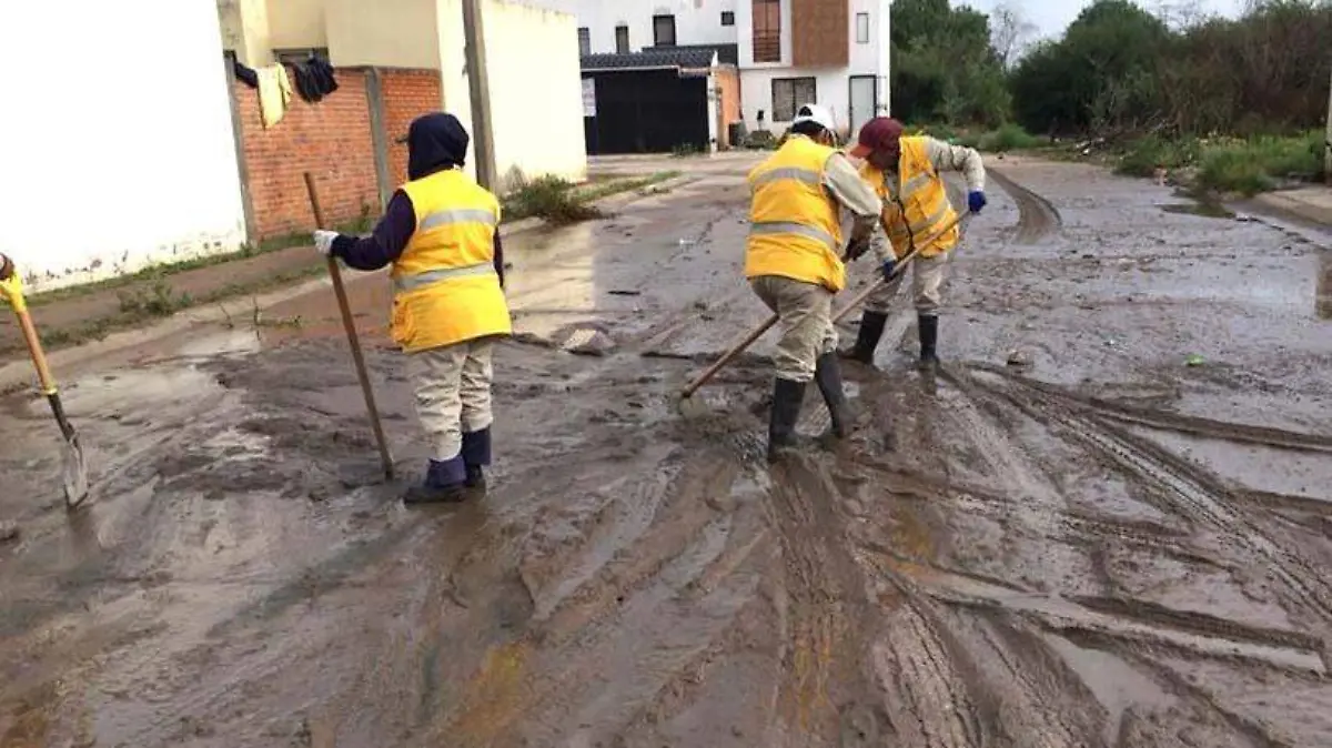 LIMPIEZA ALCANTARILLAS X LLUVIAS 4
