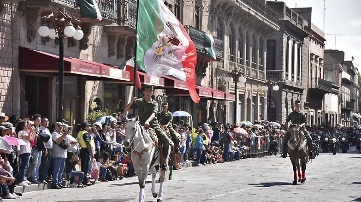 Desfile-militar-16-septiembre-2019-NR