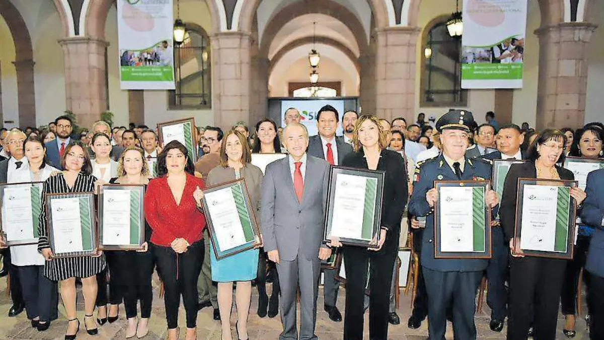 SLP, 1º lugar nacional en Servicios de Salud