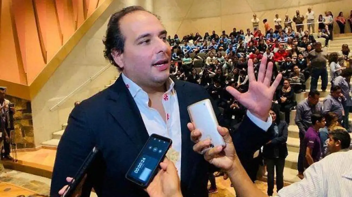 Adrián Esper Cárdenas