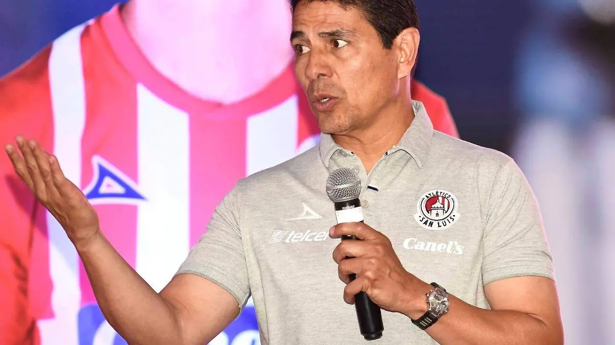 Alfonso Sosa MB