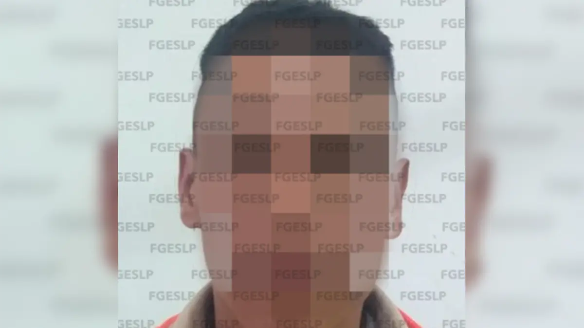 LA-CONTACTÓ-POR-REDES-SOCIALES