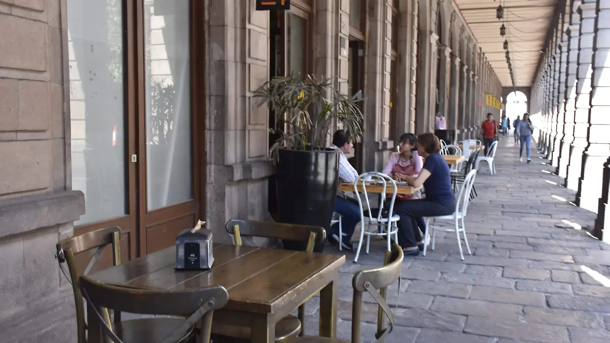 restaurantesSolos_Narc02