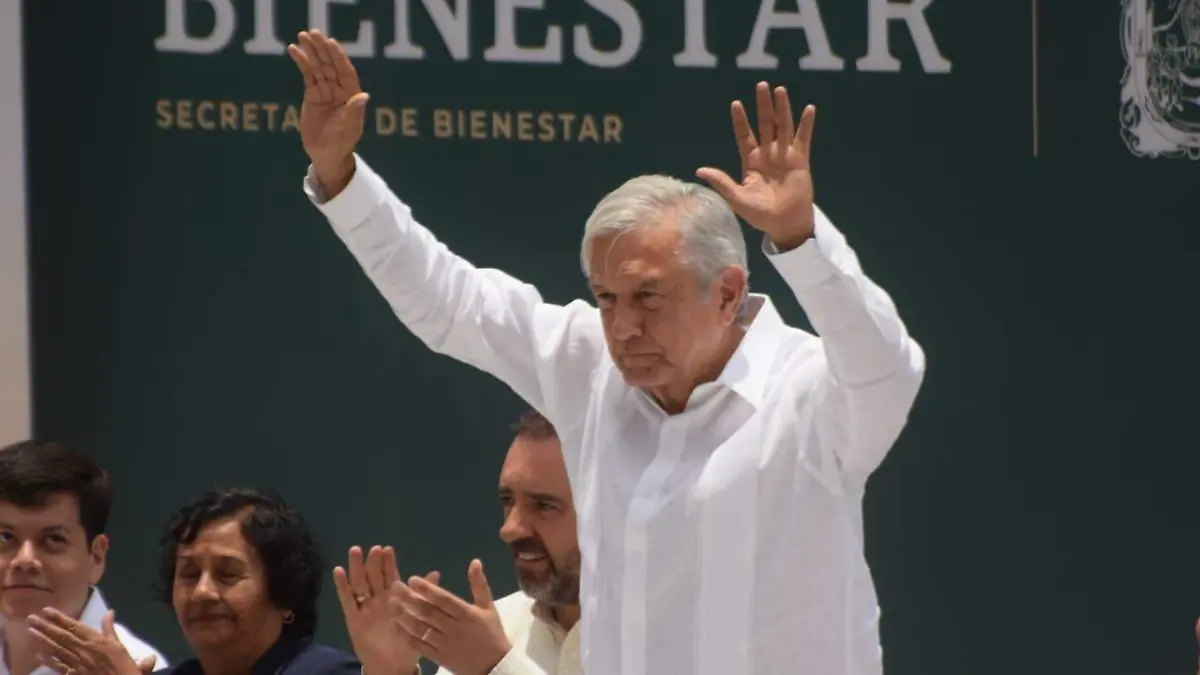 AMLO (4)